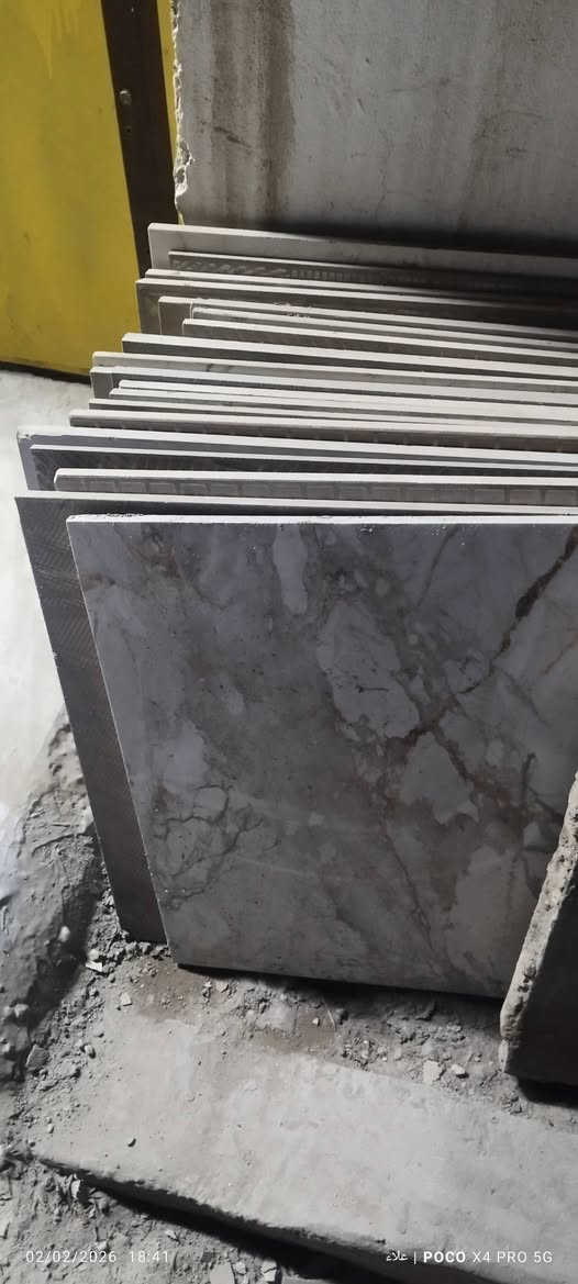 عندي بورسلين بس لون مشكل ابو ٦٠ عددهن ١١٠ وأبو ل ٤٠ عددهن ٤٠ كاشيه مكاني بغداد الغزاليه  سعرهن شلع ١٢٥ خاص موجود


**إذا كنت صاحب هذا الإعلان وتريد حذفه لأي سبب، رجاءا أرسل رسالة إلى الدعم الفني**