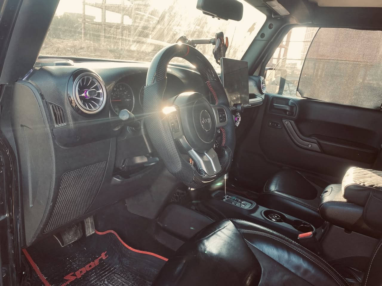 سلام عليكم جيب رانكلر 2017 ربيكتون كلين السياره  مصروف عليها و مزوده و حتى الداخل دكتات تبريد و دركة مضلع و ترفيعه 2.5 انتش ب228 مكاني بغداد حي الجهاد.


**إذا كنت صاحب هذا الإعلان وتريد حذفه لأي سبب، رجاءا أرسل رسالة إلى الدعم الفني**