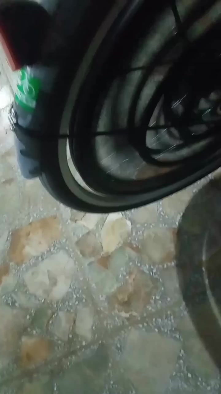 عمي سلام عليكم بايسكل للبيع حجم 26 الشراي يدخل خاص لو يتصل عليه


**إذا كنت صاحب هذا الإعلان وتريد حذفه لأي سبب، رجاءا أرسل رسالة إلى الدعم الفني**