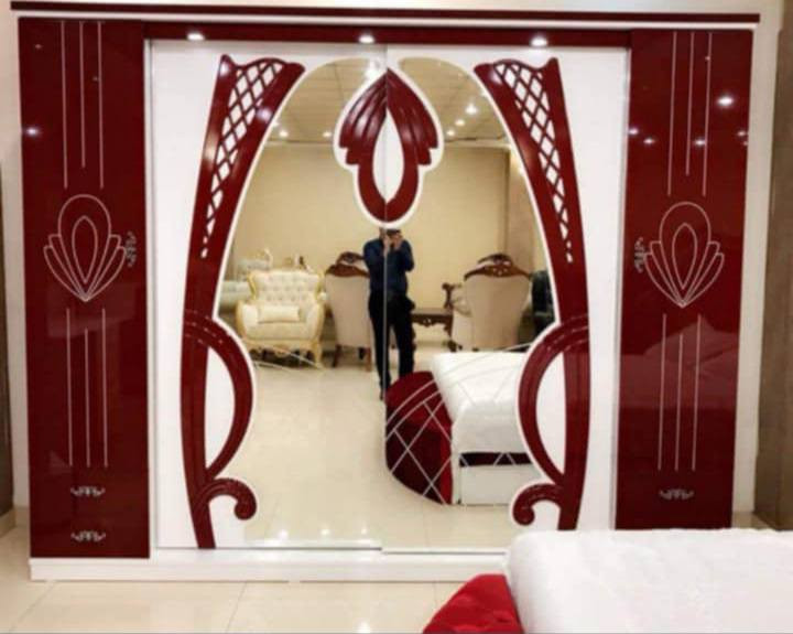 السلام عليكم غرفه للبيع ماليزيه السعر 900 جديدة ما مستعملة ***********
