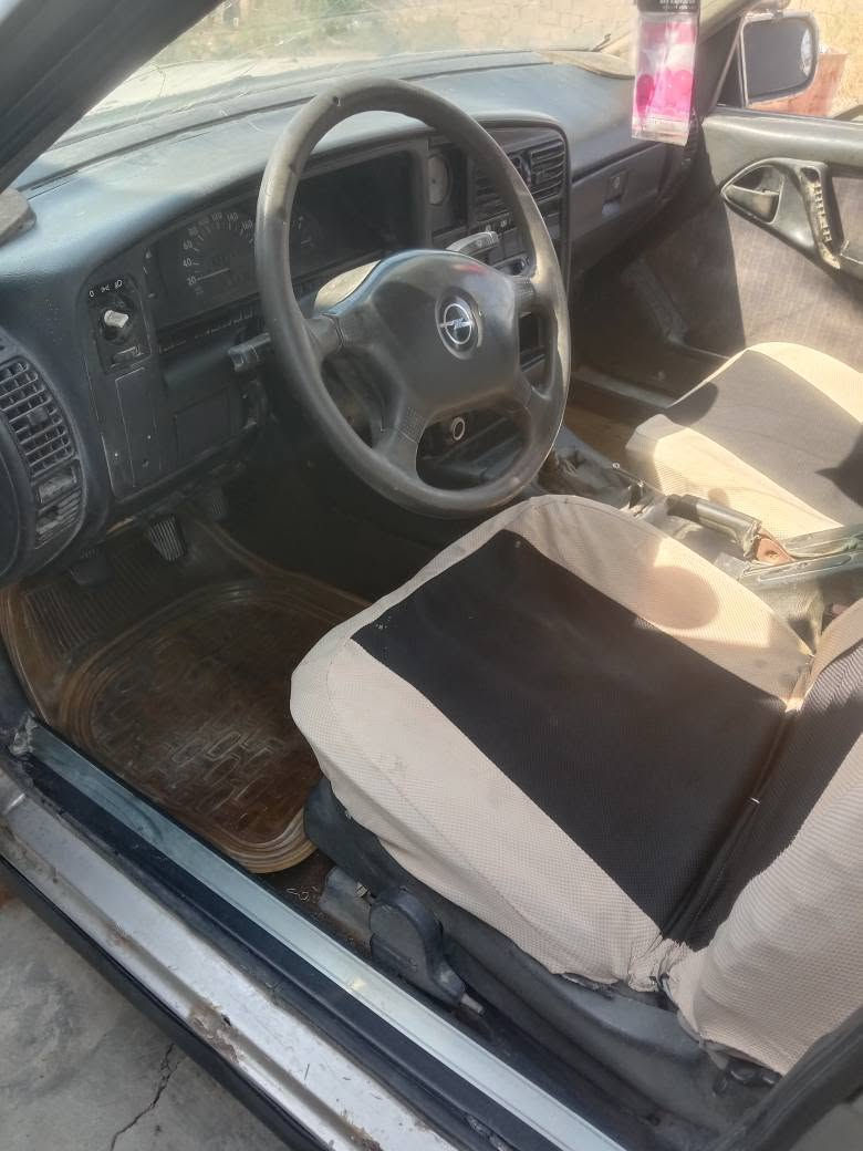 اوبل اوميكا 92 محرك 2000 كير عادي فتحه رقم انبار دولي سنويه ل 2030 كير ومحرك مكفولات تحويل ثاني يوم السياره بيهه جراد السعر 17 بييهه مجال شويه مكانه رمادي جويبه الاستفسار *********** الرمادي, الأنبار
