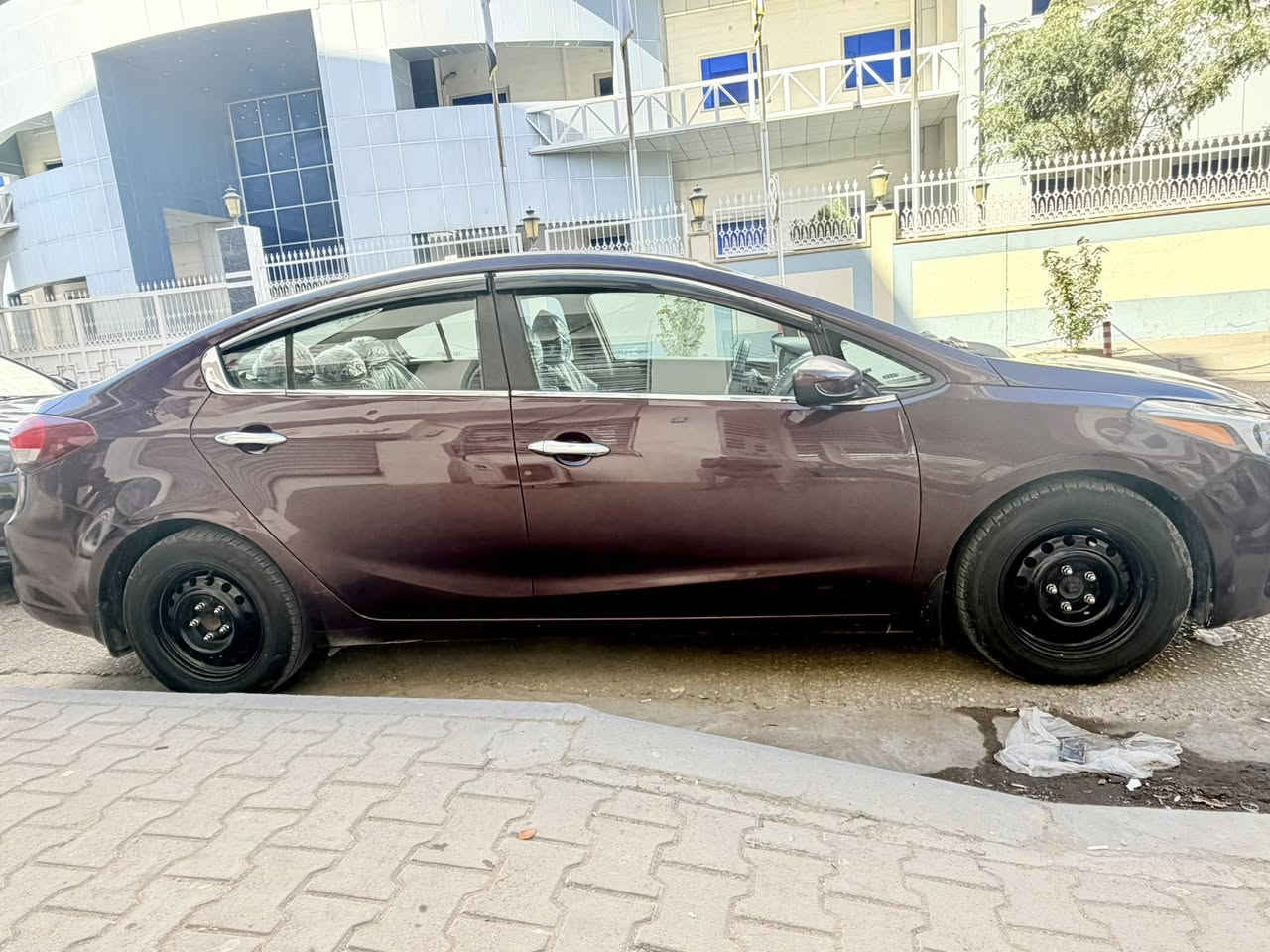 سلام عليكم كيا فورتي مديل 2017 جاهزه من كلشي 
حادث جاملغ وبنيد فقط كله ليبل واحد رقم نجف تحويل مباشر اتصال فقط *********** مكاني كربلاء سعر 118
