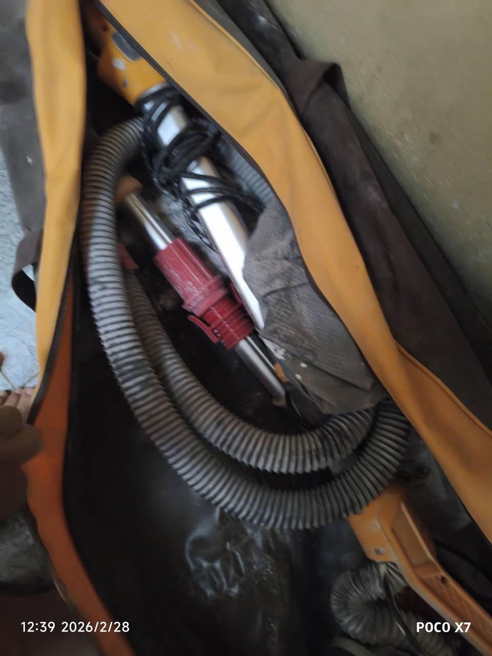 السلام عليكم مكينه سنفره شرط جديد استعمل مره وحده  الي اتفيده يتصل السعر 125 ***********
