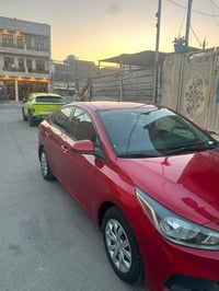 سلام وعليكم اكسنت موديل 2021  رقم اربيل  السياره بيه باب خالفي مبدل ون...