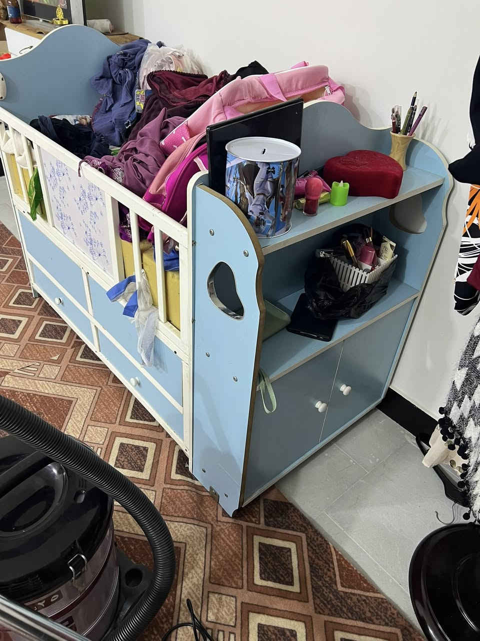 مندر غرفه اخشاب اسفنج اصلي السعر80الف جوربايه. اطفال السعر 75


**إذا كنت صاحب هذا الإعلان وتريد حذفه لأي سبب، رجاءا أرسل رسالة إلى الدعم الفني**