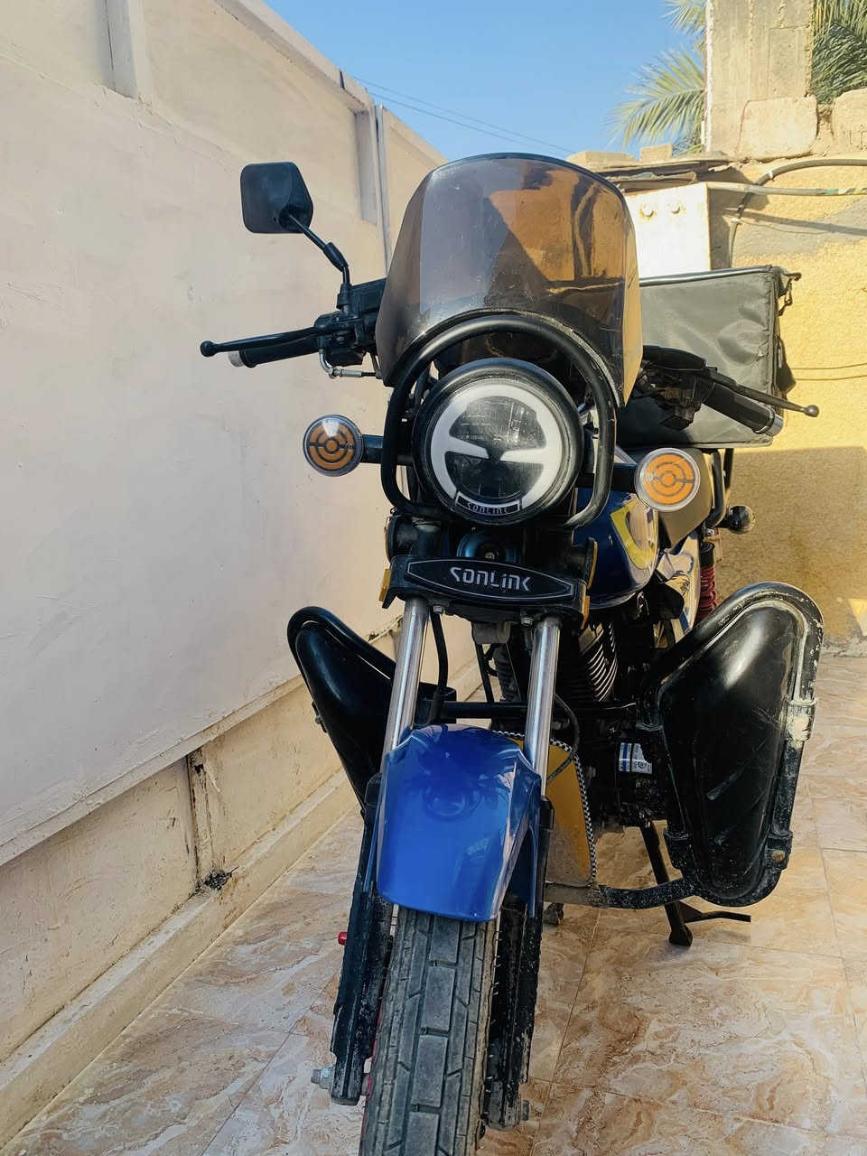 يالله السلام عليكم دراجة للبيع سونك ماكس وان موديل 25 طلعتها من المعرض نهاية السنه دراجة جديدة خير من الله نضافة فول ما مفتوح ولا برغي بيها شلعة خير من الله السعر900 او بيها مجال حك الجية العنوان بغداد قرب مدينة بسماية ناحية الوحدة الخاص مفتوح


**إذا كنت صاحب هذا الإعلان وتريد حذفه لأي سبب، رجاءا أرسل رسالة إلى الدعم الفني**