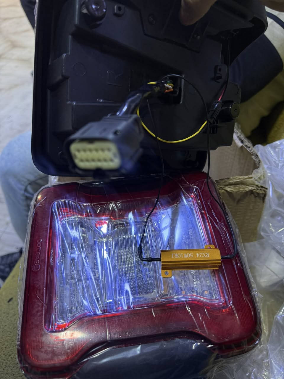 بگ لايت جيب رانجلر قيم وخذ لوك بلباكيت
LED


**إذا كنت صاحب هذا الإعلان وتريد حذفه لأي سبب، رجاءا أرسل رسالة إلى الدعم الفني**