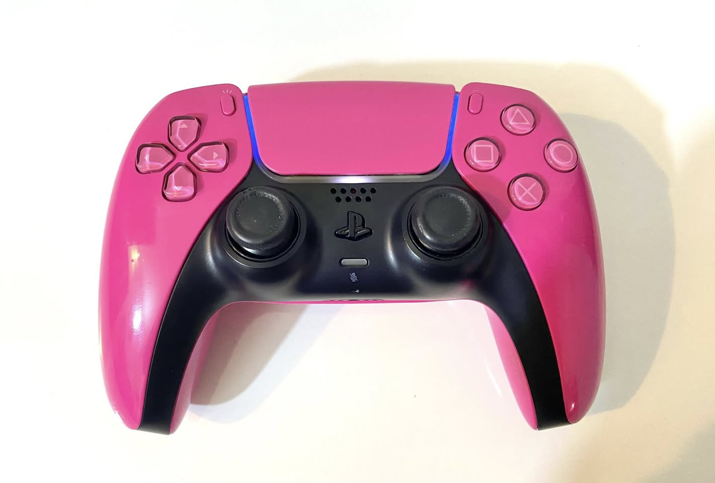 يده بليستيشن 5 اصليه اخت الجديده شرط الفحص شاديله كيوره مغناطيسيه اصليه
السعر 70 مكاني بغداد اليرموك 
توصيل موجود .


**إذا كنت صاحب هذا الإعلان وتريد حذفه لأي سبب، رجاءا أرسل رسالة إلى الدعم الفني**