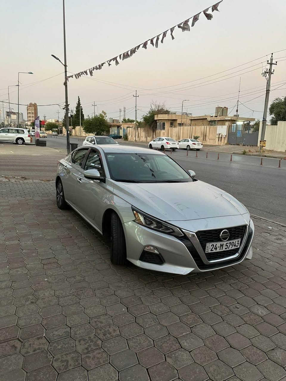 نیسان اڵتما٢٠٢٢ sv
تەنها دوبست سبوخی هەیە لە جەملخی پشتەوە لای سایەق بێ ژۆرێ و بێ ئێرباگ   هەمو شتەکی بەشەرت 
*********** أربيل, العراق
