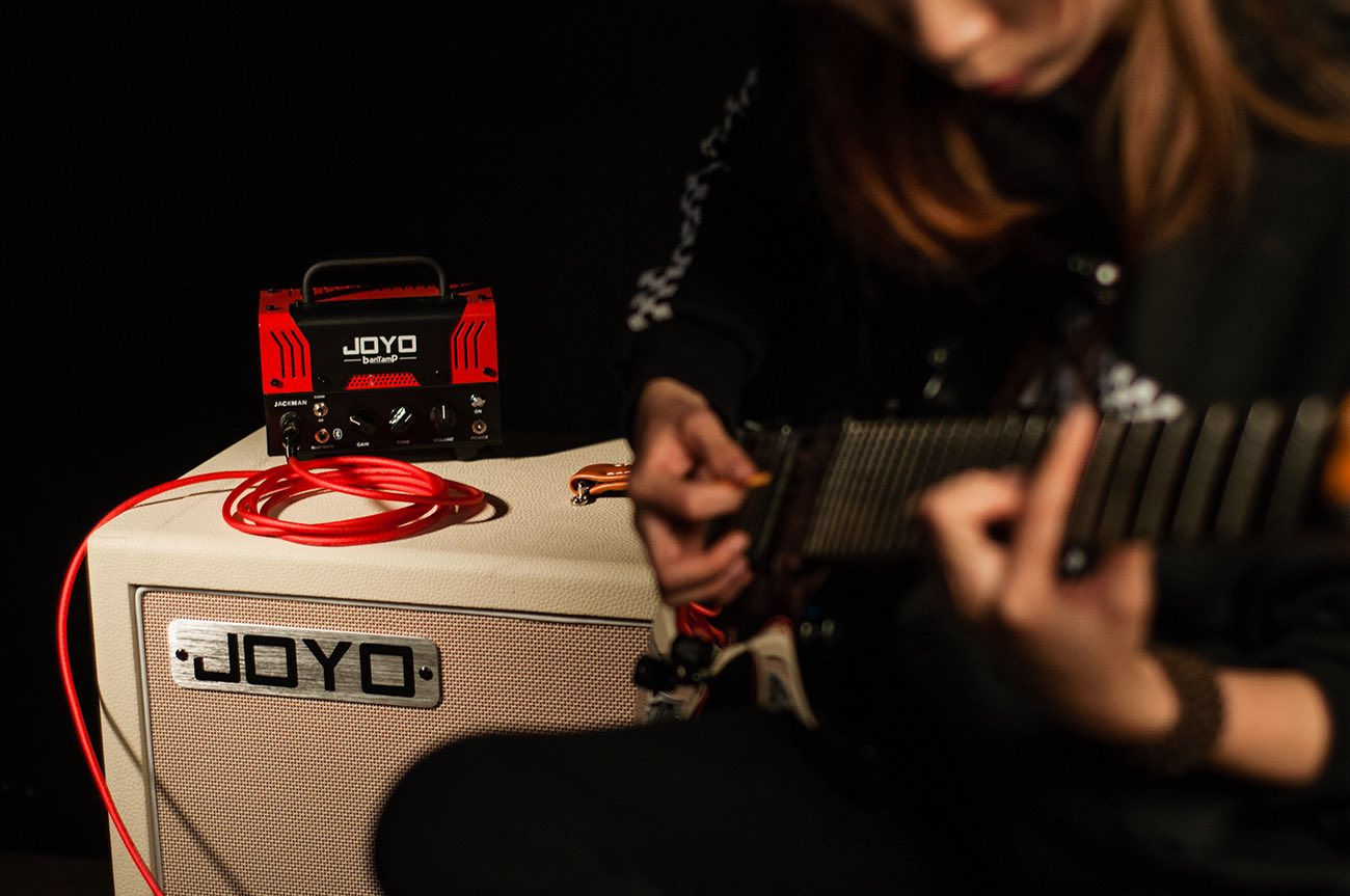 كيبلات كيتار عالية الجودة
بطول ٦ متر
الفيشة طلاء ذهب

توصيل متوفر


**إذا كنت صاحب هذا الإعلان وتريد حذفه لأي سبب، رجاءا أرسل رسالة إلى الدعم الفني**