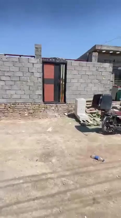 هيكل للبيع مساحته 70 متر طاب زراعي سند 25  عنوانه سبع قصور شارع المشروع قرب المركز الصحي
السعر 15 وبي مجال 
للاستفسار ***********
هيكل للبيع مساحته 70 متر طاب زراعي سند 25  عنوانه سبع قصور شارع المشروع قرب المركز الصحي
