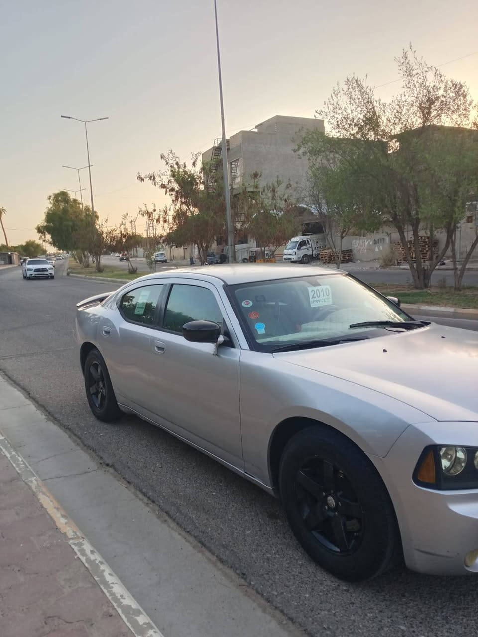 سلام عليكم جارجر مديل 2010 مكينه 3500 /خير من الله كير اكسل حدديه 100/100 تخم تاير تبريد ثلج 🥶 سياره الف ما تصرف عليه ما توجد خاص عنوان كوت واستفسار عله رقم ‏‪***********‬‏

