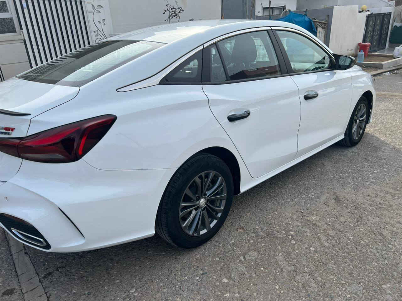 Mg gt 2025  بێ سلایت 
بێ لێدراو و بێ سبوغ 
بەرمەجەی شاشەی بۆ کراوە و یوتیوب هەموو بەرنامەیەك دەخوێنیتەوە
بەرمەجەی بەنزینی بۆ کراوە بە بەنزینی نۆرمال دەروا
ئاوێنە باتمان
یەدە رەش 
گاعی قالب
گاعی ناو صندوق
نرخی 116$ و مەجال
***********
***********
