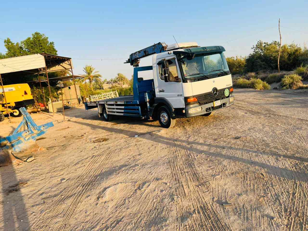 للبيع اتيكو موديل 2003 ستة برغي سيارة جديدة مكفولة كفالة عامة من الصبغ والحادث تخم تاير جوبلس خلفي كرين سوبر زت مخالف كرين مكفول كفالة عامة لا باج ولا لحيم سيارة جديدة بمعنى الكلمة كير ومحرك واكسن بالكارتون سيارة شادله سبلت جديد كهربائيات شغالة سيارة خير من الله  السيارة بأسمي سنوية ٣٠ رقم انكليزي السعر 210 وبيه مجال بسيط المكان بابل قرب خط السريع للاستفسار ***********
