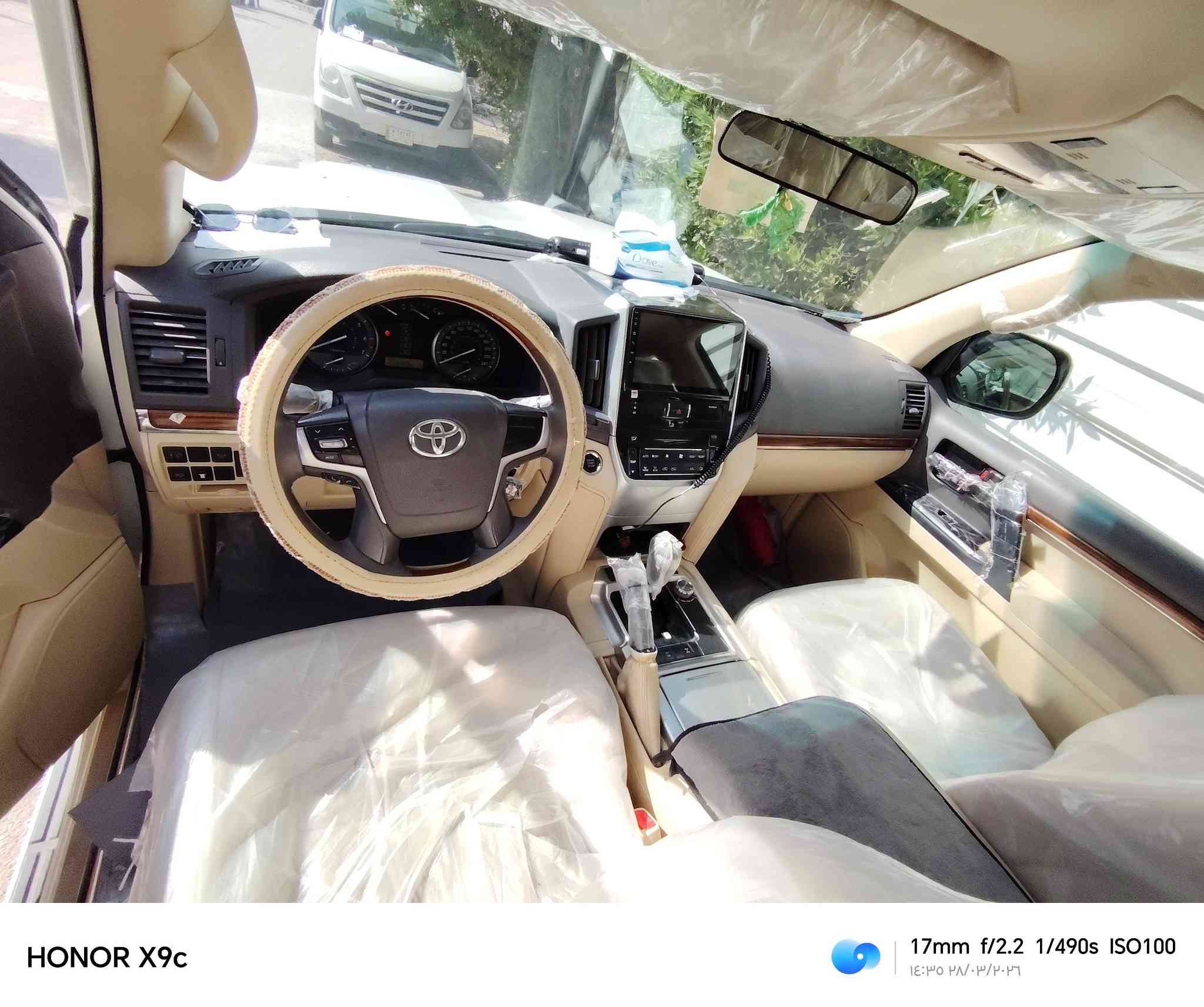 لاند كروز  2016
GX.R
رقم بغداد 
السعر. 510
مكان السياره عبيدي
مكفوله كفاله عامه عدا طخه اصبع بارد بل جاملغ
سياره جديده وضع شركه

رقم
***********
