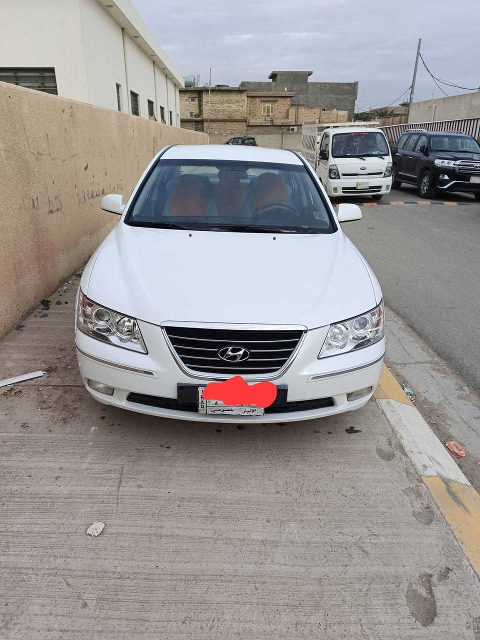 السلام عليكم
سوناتا موديل 2009 
وراد امريكي 
ضررها جاملغ الامين مبدل ومصبوغ وبنيد مبدل بلادي 
وبيها مكانات سحب بالكارت اثر تقشير 
كير ومحرك كفاله 
رقم انبار 
السعر 125وبيها مجال 
العنوان الفلوجه 
للاتصال ***********
