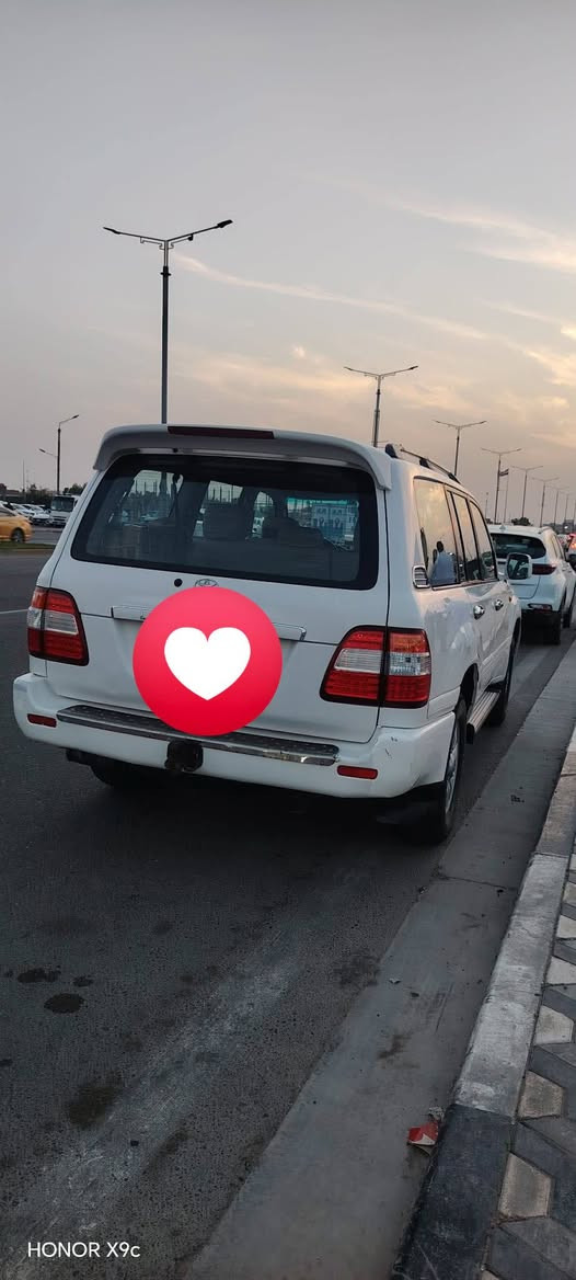 مديل 2004
***********
سعرهه 160  وبي مجال
رقم بصره نكليزي
