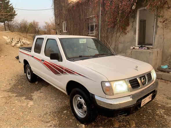 (بەناوی خوای گەورە).   پیکاب نیسان مۆدێل 2000 تەبریتوو پاوەر ئارم پلاستیک سلێمانی سەیارەکە بۆ جوانی بۆخۆم حیزام کردوە دەحموو لێدراوی وەگەڕاو تەقین بەشرت تەقەو ڕەقە بەشرت سەیارەکە تابڵی نمونیە لە جوانی بیلاد پۆستاڵ ناوی زۆر خاوێن برگە سەخفوو داشبوڵی لۆک سەیارەکە وەسفی ناوێ  سارەک ئیماڵ ئی ماحرەز نیە 💰سحری ۷٥ وەرەقەو مەحامەلە ::شوێن قەڵادزێ. :٠؛::::*********** :: سارەکە ئی خۆم نیە جوابی مەسج نادەمەوە لەگەڵ ڕێزم گەر موشتەریش نی سەرمان مەیەشێنە بشدار
