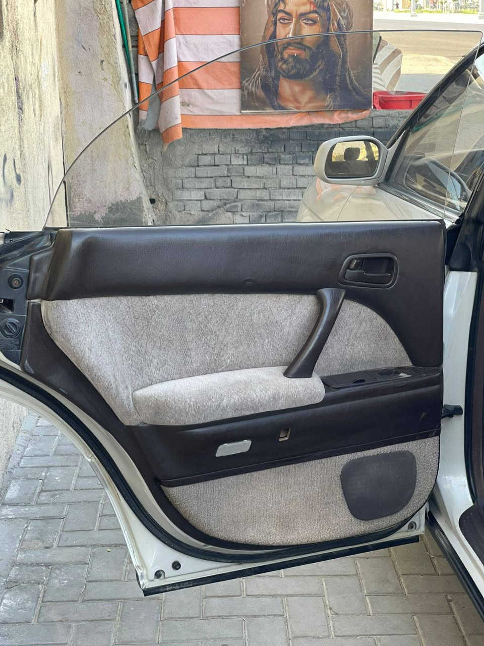 يالله سلام عليكم بطه فصل مديل 1993لون لولوي رقم بصره دولي سنويه 2030 مكينه3000ديلكو تبريد حداديه تخم تاير كفاله عامه من الكص والنقل وضربه ورسميات كافه السعر 75وبيه مجال قليل مكان بصره الهاتف ***********
