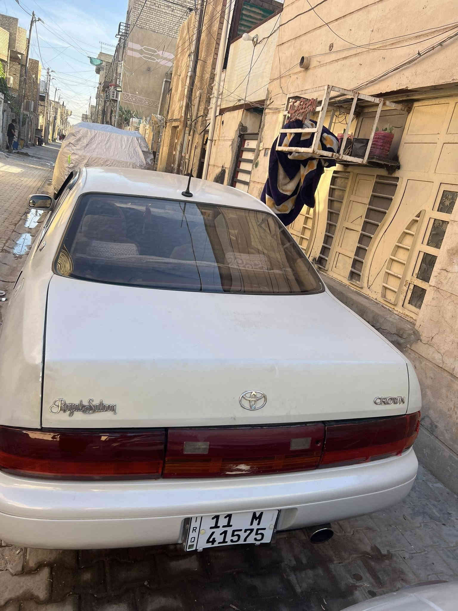 السلام عليكم  كراون بطه منتضل 
موديل 93
مكينه 2500
السيارة جاهزة وترابك وين ما يعجبك 
السعر 65 وبيه مجال 
الرقم ***********
الرقم ***********
العنوان بغداد. 
رقم  السيارة نكليزي. تحويل ثاني. يوم
