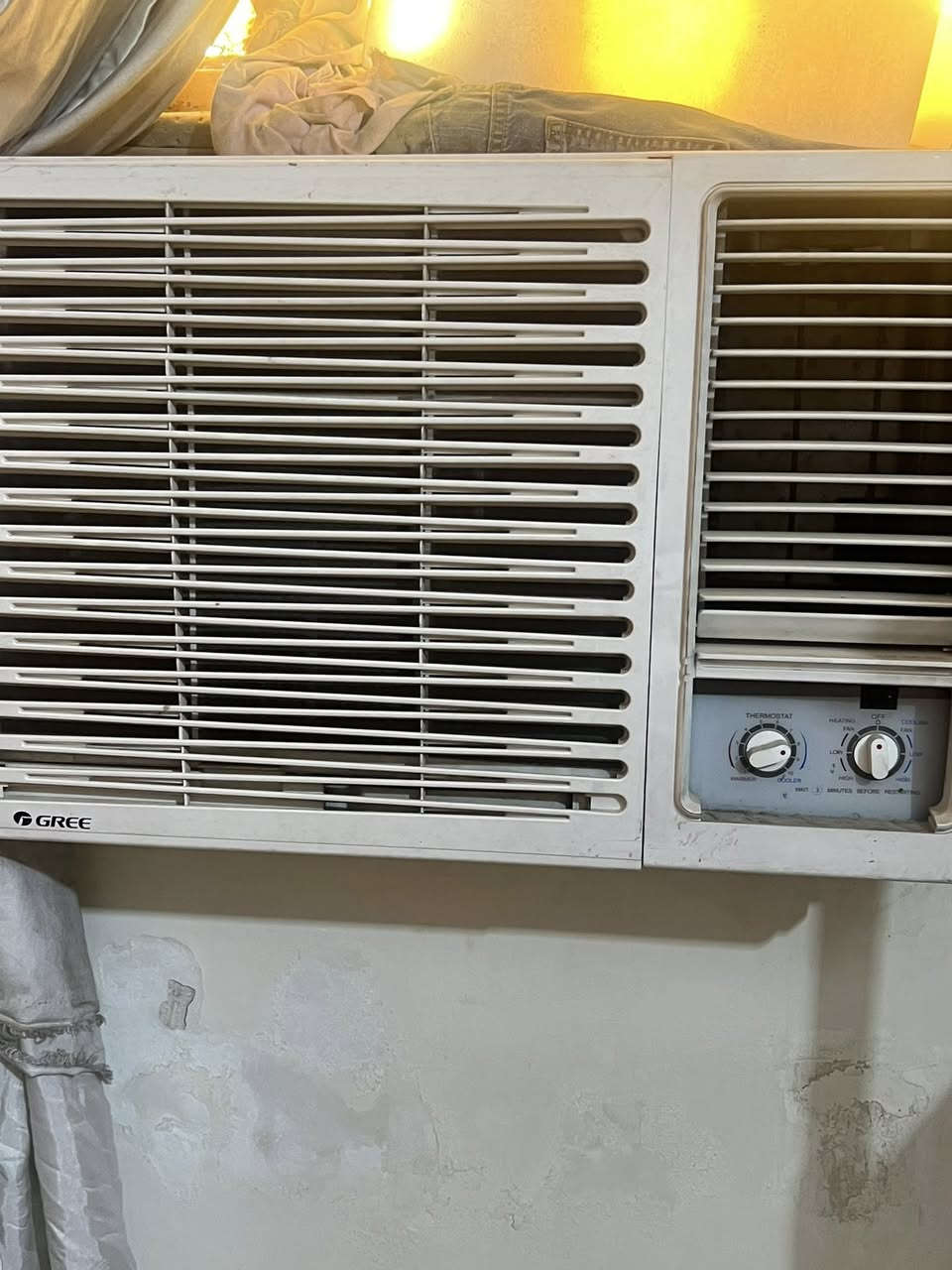 سبالت اقتصادي مداخل تصليح تشتغل على المولد عدد ٢ ومكيفات عدد٢ شغالت اي خلل مابيهم مكانة بغداد للتواصل اتصال على الرقم***********
