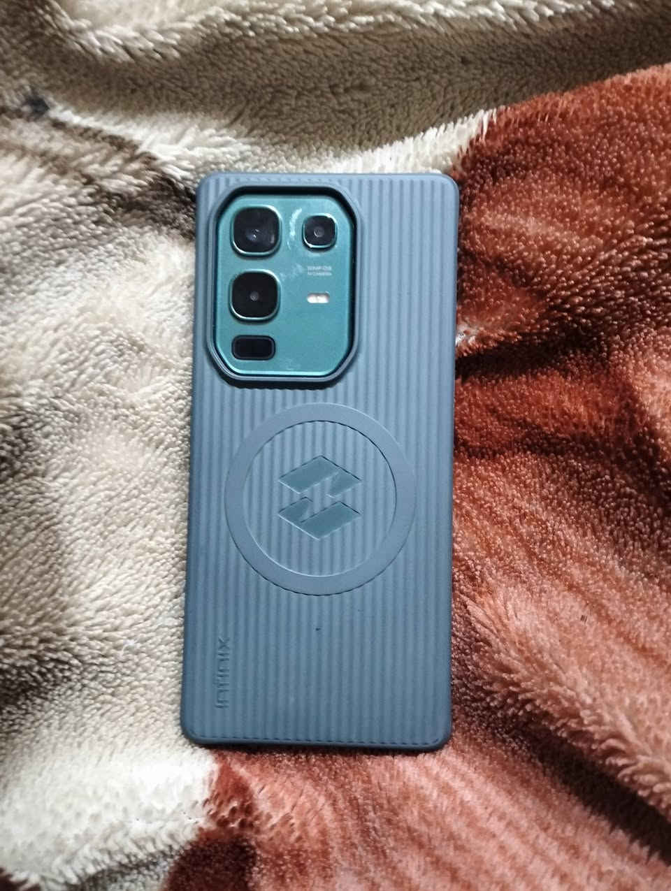 انفنكس نوت 50برو
ذاكره256/ 8جهازكلش نضيف 250بي مجال قليل


**إذا كنت صاحب هذا الإعلان وتريد حذفه لأي سبب، رجاءا أرسل رسالة إلى الدعم الفني**