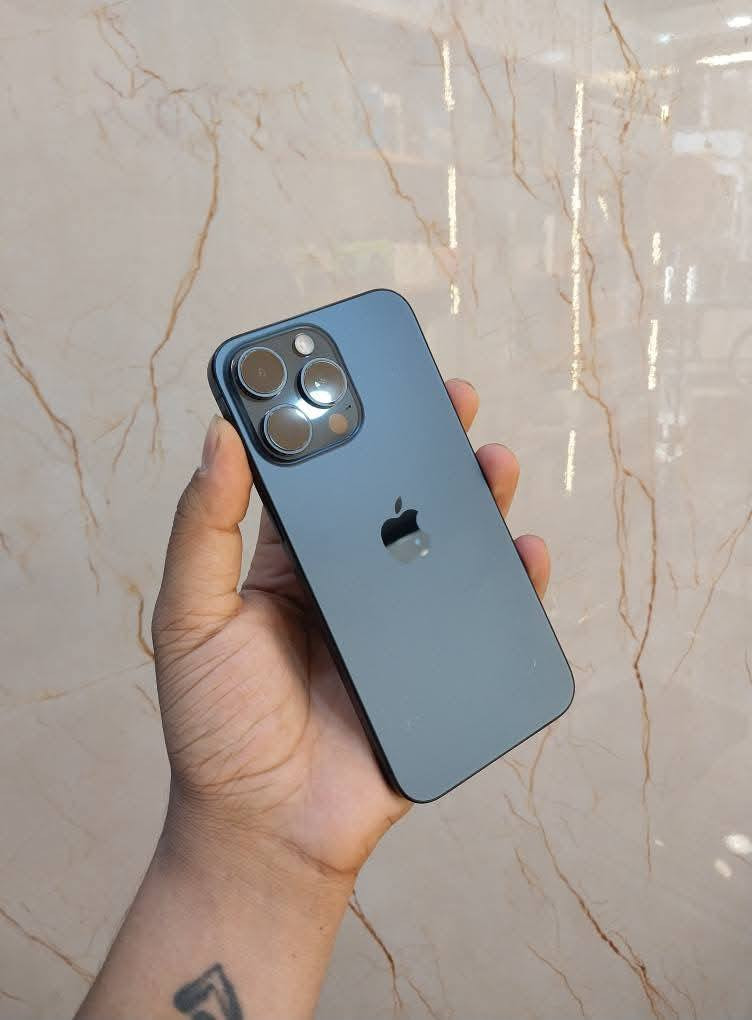 ايفون 15 برو ماكس 
ذاكرة 256 بطارية 93 دبل سيم 
مبدل بي لمس وبطارية بلادية تفصيخ بلادي 
سعر 675


**إذا كنت صاحب هذا الإعلان وتريد حذفه لأي سبب، رجاءا أرسل رسالة إلى الدعم الفني**