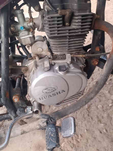 هوشة للبيع دراجة محرك شرط النعومة محرك فول بيهة لايت دراجة مال جناي حيل حلوة بدون اوراق السعر 275المكان ديالى الخالص التحويلة
0777 766 8624موجود واتساب
