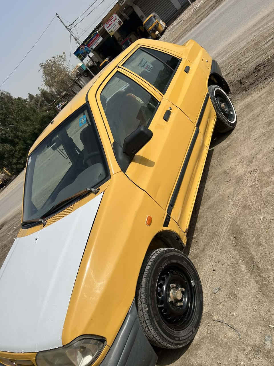 سايبا موديل15للبيع 
مكينه وكير وحداديه خير من الله 

تدفئه تبريد شغال 

تخم تاير جديد 

كهربائياتها كله شغاله 

بيه  ضربه خفيفه بالجاملغ الخلف السائق

شواصيها حلوات  رقم بابل انكليزي 

السعر 30وبيها مجال 

***********. اتصل وبيك خير وتدلل
