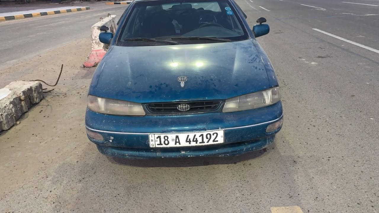 سلام عليكم للبيع موديل 1996 رقم بابل إنكليزي سياره مكينته بيه بوش حداديه ٥٠٪؜ كير عادي مصبوغه عام بدون ضربه سياره بسمي وتحويل مباشر 
سعره ٢٧ وبيه مجال مكاني الأنبار فلوجه 
رقمي ***********  اتصل وبيك خير وتدلل
