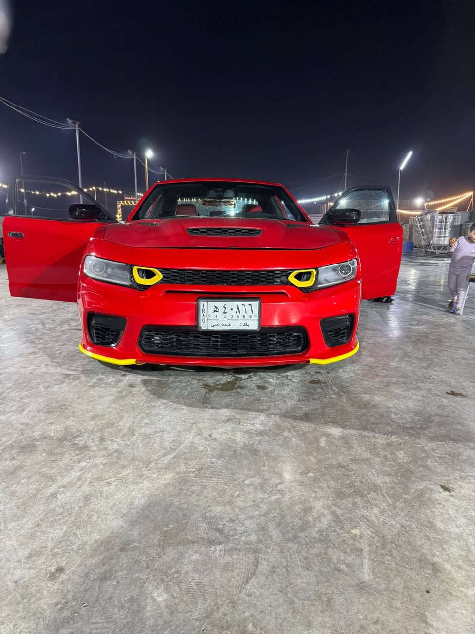 سلام عليكم 

جارجر 2017 لون حمراء طماطي  حادثه بلعراق بيه 4 قطع أصبغ رقم بغداد فول عدا الفتحة

مكينة 5700  ارتي
دركة ار بي ام 
كشنات كنتارا
خزن ميموري
سبورت 
دمام صوت 
تشغيل عن بعد
كشنات كهرباء
شفتات استيرن سبورت
شاشة كبيرة 
حساسات خلفية 
اكسل قفل 
اكزوز كورسا رعب 
ولف حماوة ريسنك 
كامرة خلفية دوارة 
ويل 20 
عليها برمجة سيفتي كاملة

السيارة نصبتها ولونها بعد احلى من الصور  (عنوان كوت )سعر 175 وبيه مجال  رقم *********** وإذا كو مراوس عادي اراوس
