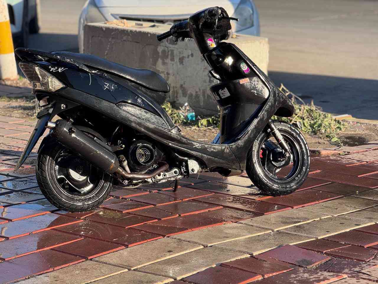 السلام وعليكم دراجه ماكس عدله بوشه بلاديه سعرها450 الف بغداد الصالحيه ***********
