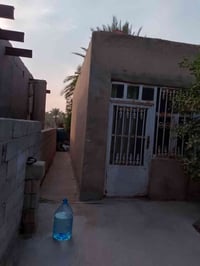 الامام زيد بن علي • دار للبيع • قطعة أرض ٣٠٠م