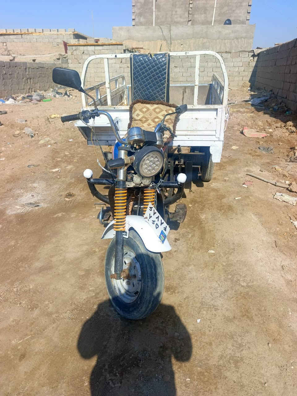 ستوته لبيع موديل 2013 وراق عنوان كوت شارع نفط سعر 900 شراي ينتصل ***********
