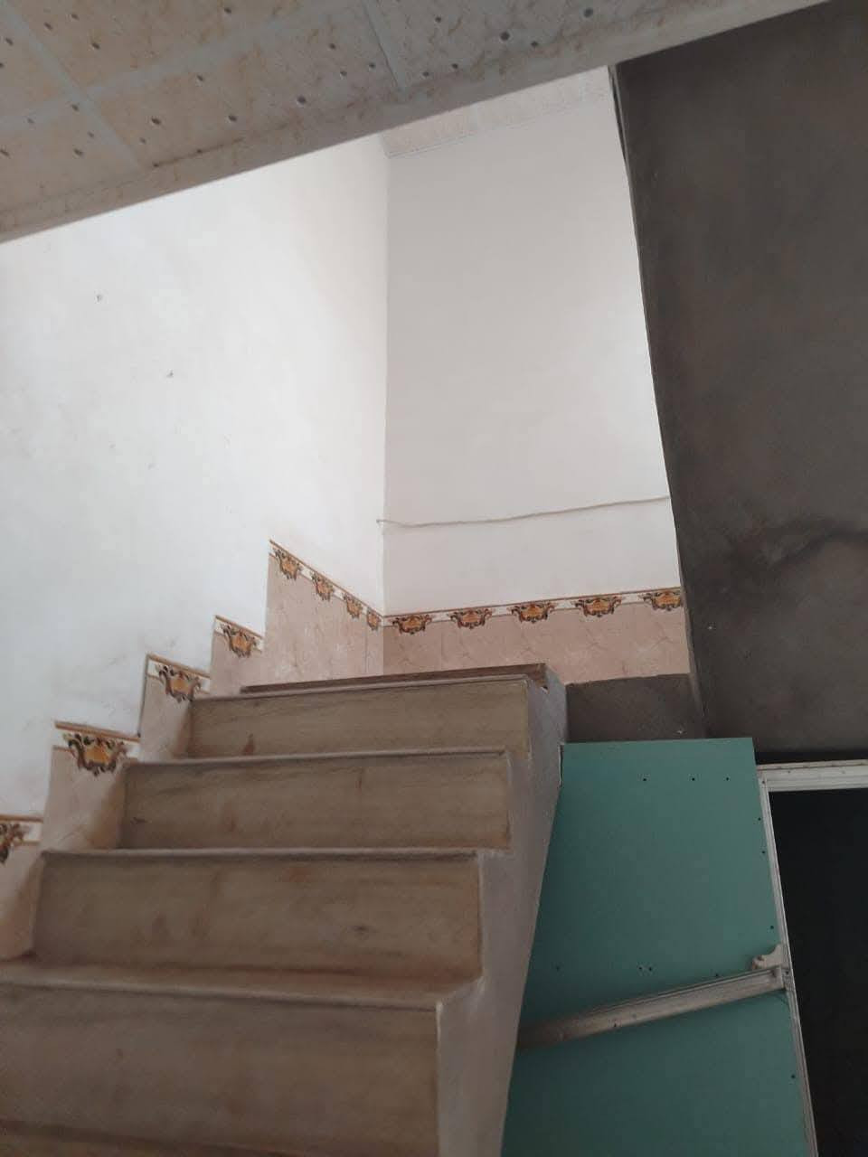 عرض 93
🏠بيت 100 م جدا نضيف للرهن 💯
حي النداء يم شارع المكاتب قريب على شارع 60 الثاني ⚡⚡
طابق ونص بي غرفتين وصاله ومطبخ واستقبال وصحيات 🔥
سعر الرهن 26 قفل 📌


**إذا كنت صاحب هذا الإعلان وتريد حذفه لأي سبب، رجاءا أرسل رسالة إلى الدعم الفني**
