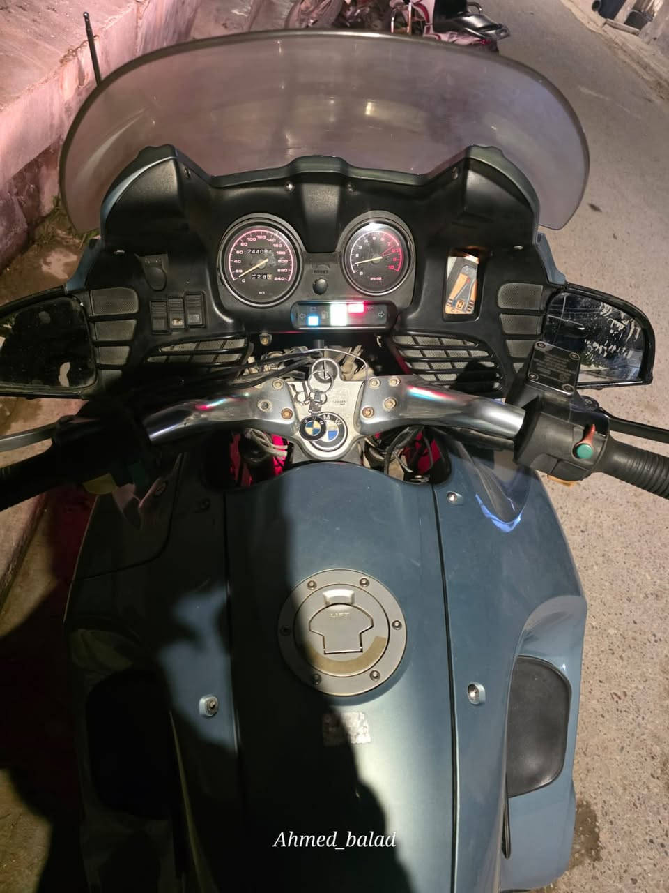 دراجه BMW. للبيع 1100 مكفوله من كلشي كهرباء اشاير جامه كهرباء اوراق كامله مكمله مكان صلاح الدين بلد
***********
