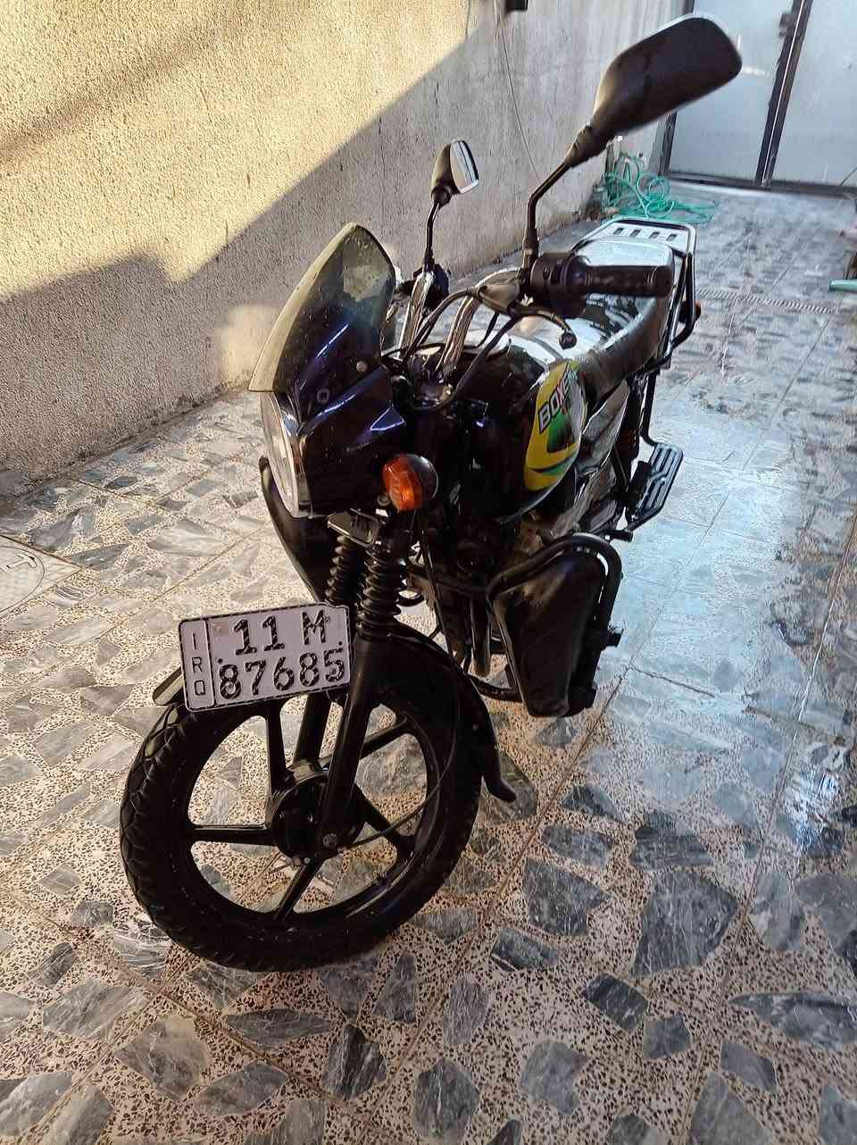 سلام عليكم دراجه بوكسر مرقمه للبيع مديل 21 محسوبه ع 22 مكينه ما مفتوحه مكاني بغداد بمدينة الصدر *********** بي واتساب
