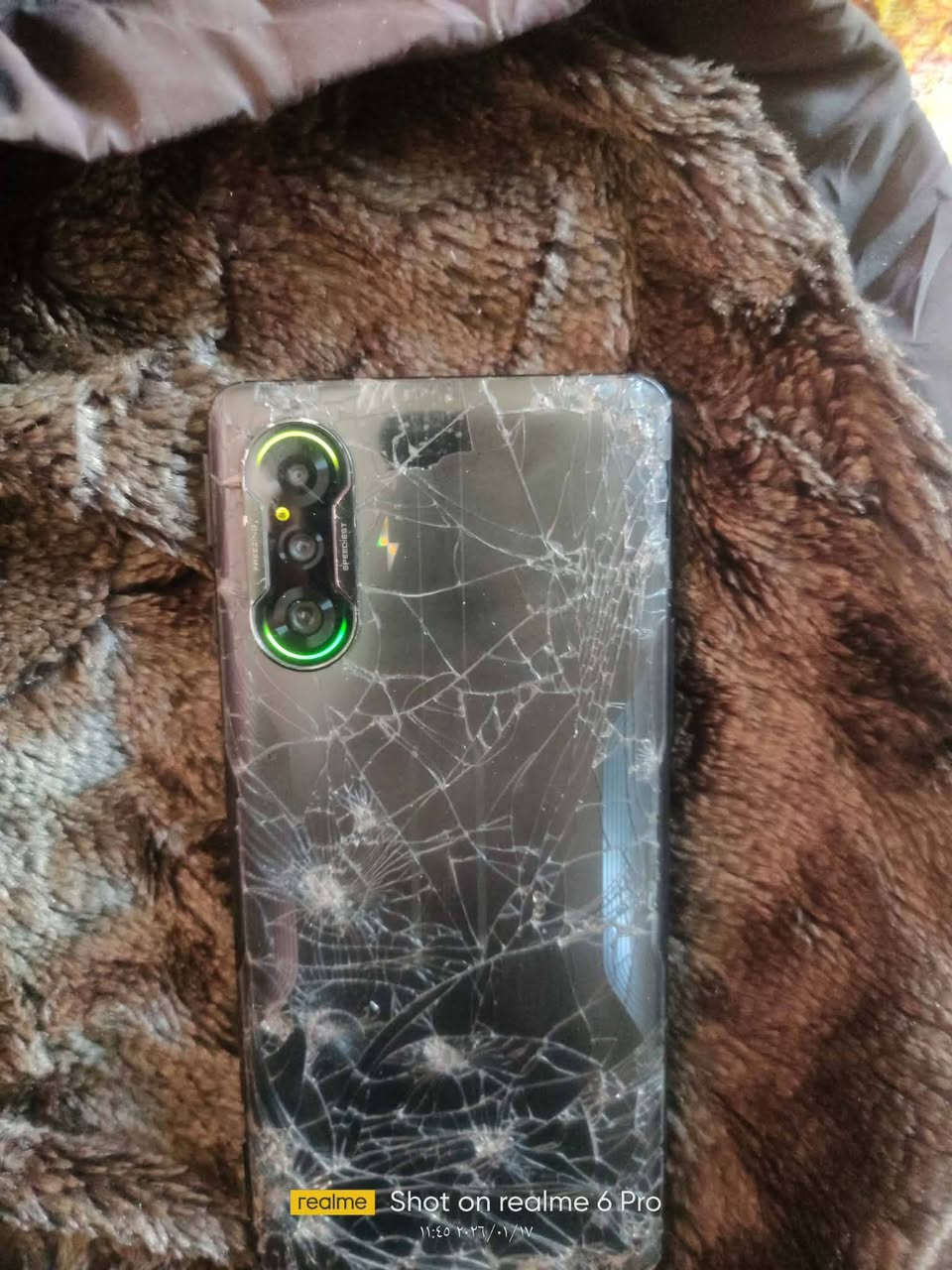 ريلمي K40 كيمنك  ذاكره 256عشويه 8×8  بوبجي 90فريم ثابت  شفتات  كيم تربو العاب شغال  بصمه جانبيه بصمت وجه شاشه مامبدل بس بطاريه مبدل ولويفاي مالته عطلان بس ع شريحه يكنك عادي الجهاز رايده 130وبي مجال مكاني نجف حي النصار رقمي ***********
