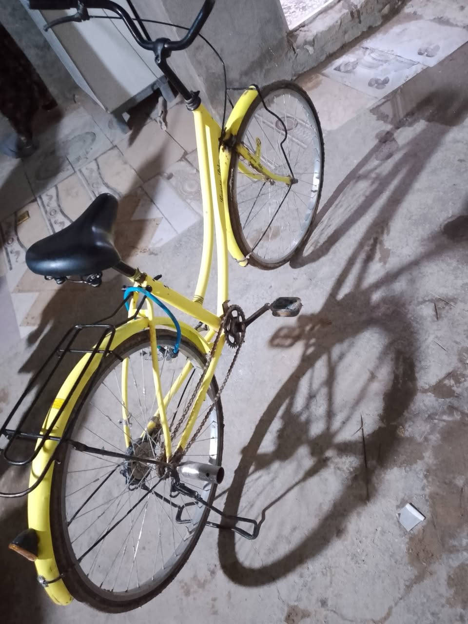 باسكل بطه للبيع حجم 26مكاني كوفه براكيه شارع مطار قديم ***********
