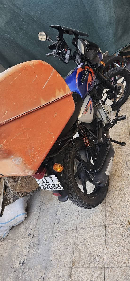 السلام عليكم بوكسر موديل 23
دراجه خير من الله الدراجه مجفته يم ليث السوري بحي الجامعه مجرد كامت اطلع دخان وديته جفتها مرقمه رقم نكليزي بسمي تحويل ثاني يوم والدشبول مكسور مثل ماموضح بالصور الدراجه مانقصها برغي كامله كبل للشارع سعره 2500 مليونين ونص للاستفسار ***********
