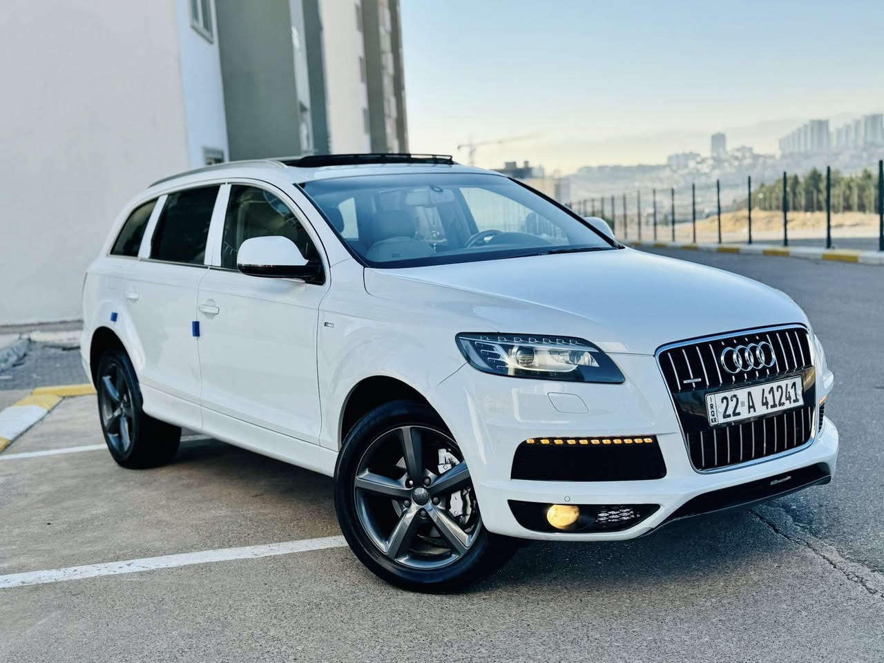 بسم الله الرحمن الرحيم

ئاودى Q7 S-line Quattro 2013 فول مواصفات ١/١

مواصفات خليجي وكالة شريكة سردار ضمان دولي

------------------------------------------

مكان🌆: سليمانى                سعر💵: 143$ 

هاتف☎️: ***********

------------------------------------------

محرك سته سلندر V6 3.0L سوپه ر چارچ محرك بنزين

گير و محرك بشرط مامفتوح

بدون سوت و دغان و صرف  خلل بشرط فحص

ماشية 82 الف حقيقى

------------------------------------------

سيارة حيل حيلوة جديد ماشالله

(( بيها نص صندوق مصبوغ )) بدون دواخل و بدون أيرباگ

سيارة كل على وضع بيلادي

-----------------------------------------

مواصفات

{ بصمة - پانوراما - رادار - داخل بيجي - صندوق شفت - ٣ پردة - ماوس - ٧ راكب - كشنات تتفيئة و تبريد - كشنات جلد - كشن و ستيرن كهربا و خزن - سيدي بوكس - تبريد مركزي - كاميرا - حساس خلفي و امامي - لايت ليد - ڤوليوم - تحديد سورعه - وبعد )

-------------------------------------------

اربع تايرات و ويل بيلادي جديد

سنوي و رقم و هه زة كل جديد

ته حويل غه رامة بشرط سنوي بأسمي

سيارة شرط بدون اى نواقص گير و محرك و حدادي و كاهرباى كولة بشرط

--------------------------------------------

بسم الله الرحمن الزحيم

‏ AUDI Q7 quattro S-line 2013

ئاودى موديل Q7 S-line 2013فول فول مواسفات پانؤراما

مواسفات خليجى سفرى شه ريكه ى سه ردار زه مان

-----------------------------------------

شوين🌆: سليمانى              سعر 💵: 143$

موبايل☎️: ***********

-----------------------------------------

مه كينه V6 شه ش بستؤن 3.0 سوپه ر چارچ به نزين

گيرو مه كينه ى به شه رت نه كراوه ته وه

سه وت و سه رف و خه له لى نييه به شه رت

 82 هه زار حه قيقى رؤيشتوه

-----------------------------------------

ته نها {{ نيوه ى سندوقى بؤياغه }} به بئ ناوگرتن و بئ ئيرباگ

زؤر جوان ماوه ته وه و نمونه يه له جوانيدا

-----------------------------------------

مواسفات

( به سمه - پانؤراما - رادار -  ناوزه رد - په رده - سندوق شه فت  - كوشن سارد و گه رم - كوشن جلد - كوشن و سوكان كاره باو خزن - ماوس - سيدى بؤكس -سئ ريز كوشن - ته بريد مه ركه زى -  كاميرا - حاسه ى پيش و دوا - لايت ليد - ڤؤليؤم - تحديد سورعه - زؤر مواسفاتى تر )

------------------------------------------

چوار تايه ويلى تازه ى و كامل سيرڤزى بؤكراوه

سه نه وى و ره قه م و هه زه ى تازه يه به ناوى خؤمه وه يه

ته حويل و غه رامه به شه رت

{{ گير و مه كينه و كاره باى و هه موو گيانى به شه رت }}

------------------------------------------
