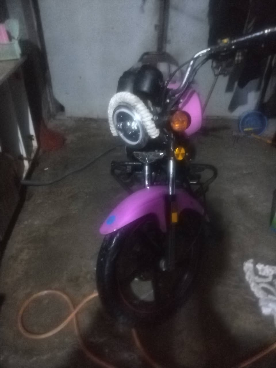 سلام عليكم ديون نفخ البيع  طلعه بل ٢٣ مكينه ٢٠٠ كتابه حمراه أوراق اصولي الدراجه مكفوله مكان كربلاء قرب مستشفا الكفيل السعر واحد ٥٥٠ وبيها مجال الشراري  الاستفسار ***********
