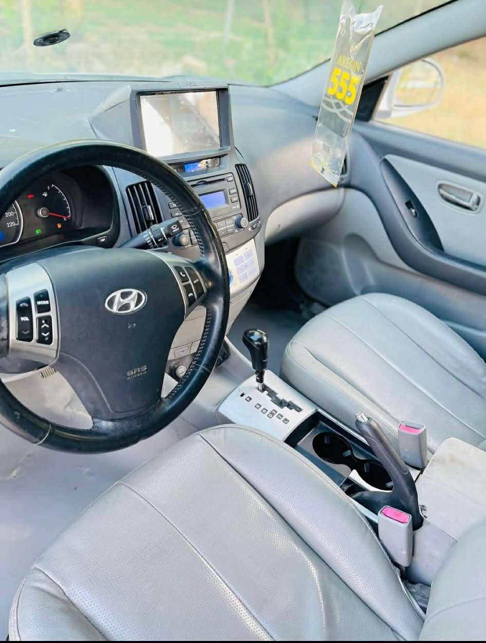 ئەی ماشاالله ئاڤانتی مۆدێل (٢٠٠٩)فول مواسەفاتیبێ سلایت گێر.مەکینە.کەڤەر گۆراو.پشت و پێش.سەقف بەشەرتە مواسەفات (کوشن جلد.کوشن هیتەر.تەبرید لەمس.سوکان ڤۆلیۆم.شاشە.بەگلایت لێزەر ) بەس ئیکۆ و گێج لێزەر نیە نرخی ٤٨ کەمەک مەعامەلە گەر موشتەری نامە بنێرە كويسينجاك, أربيل


**إذا كنت صاحب هذا الإعلان وتريد حذفه لأي سبب، رجاءا أرسل رسالة إلى الدعم الفني**