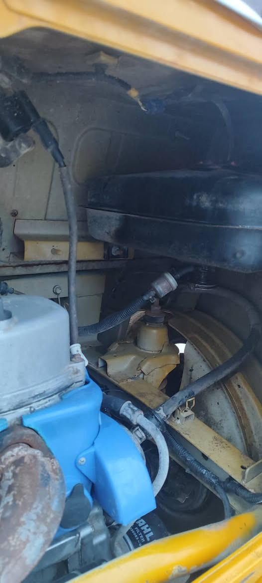 20 شهر 11 رقم وسنويه انكليزي
ع وضع الشركه حت خياس ممعمر قطره صبغ ومعجون مابيها مكينه لا تنقيص ولا تبخير بيها طخات بسيطه وراجعه كلها بارد مكان طوريج سعر 6 وربع وبيها مجال قليل+ مداور ثاني يوم 
***********
