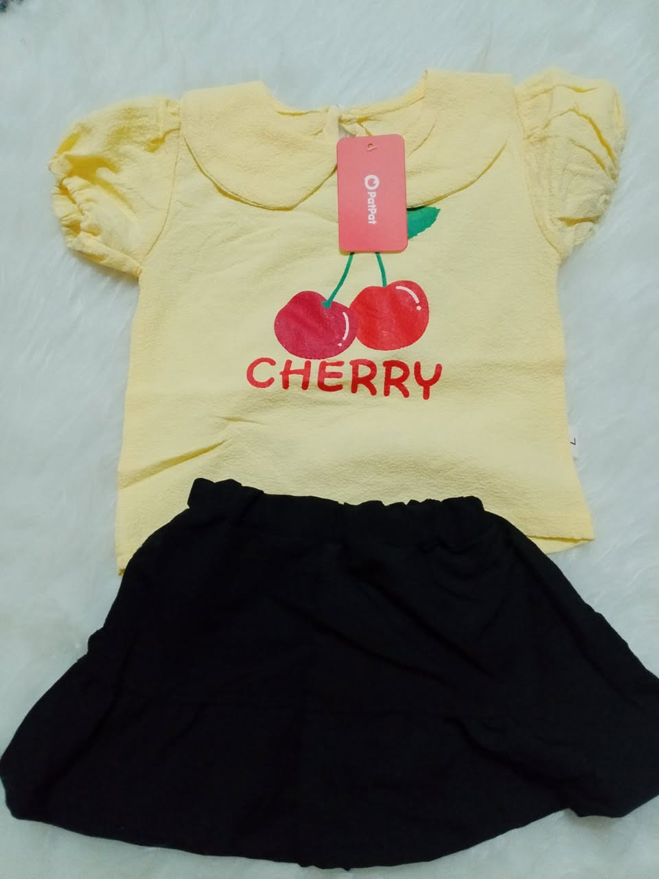 تخفيضات العيد فلس ونص 
سعر تراك كامل ب 4 الف فقط 
خامه قطن بارد الصيفي صار ب 4 الف فقط 
من عمر سنه لحد 6 سنوات ال 4 تراكات ب 15 الف فقط متوفر توصيل داخل الزبيديه وجميع المحافظات


**إذا كنت صاحب هذا الإعلان وتريد حذفه لأي سبب، رجاءا أرسل رسالة إلى الدعم الفني**