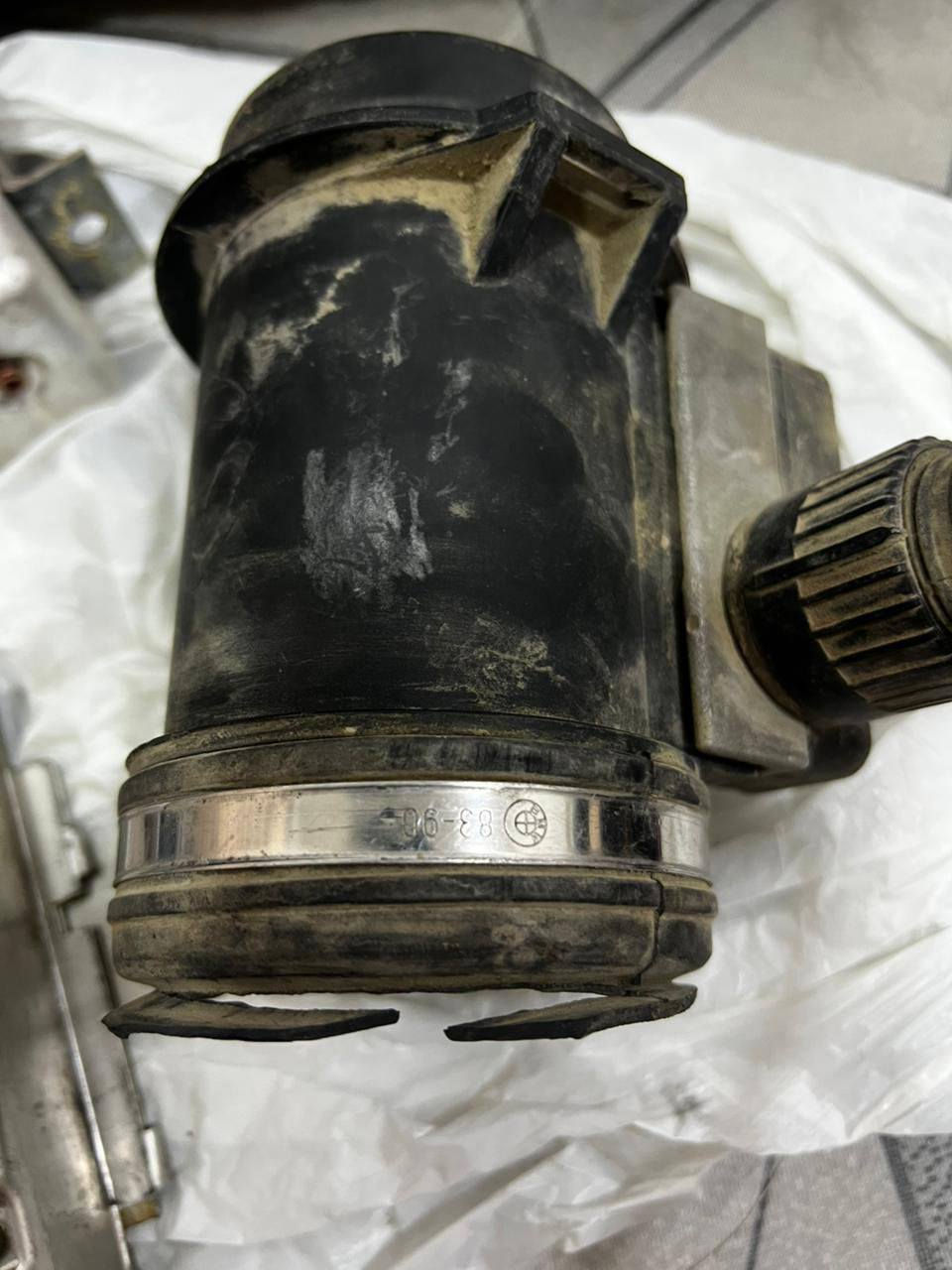 سلام عليكم شباب غراض بي ام ٥٢٥ مسكر البيع وكلة ع الفحص بغداد ***********
