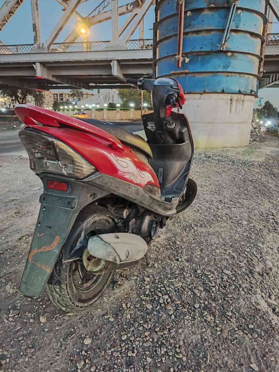 سلام عليكم  عدلة للبيع بلادية نضيفة ما مفتوحة سعر حلو مكاني شعلة ***********

