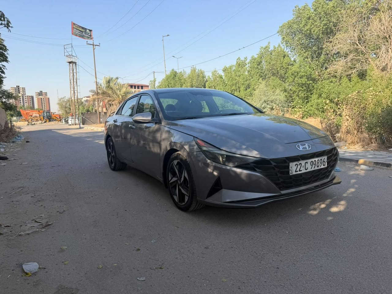 بيع مستعجل
السلام عليكم النترا مديل 2022  فول مواصفات 
ماشيه 90  بيه 5 قطع صبغ بدون دواخل فقط كلير 
شاصي لغد كفاله عامه كير محرك كفاله عامه سياره جديده 
تحويل مباشر ثاني يوم باسمنا 
مكاني بغداد حي الجهاد السعر 114 وبيه مجال 
***********
