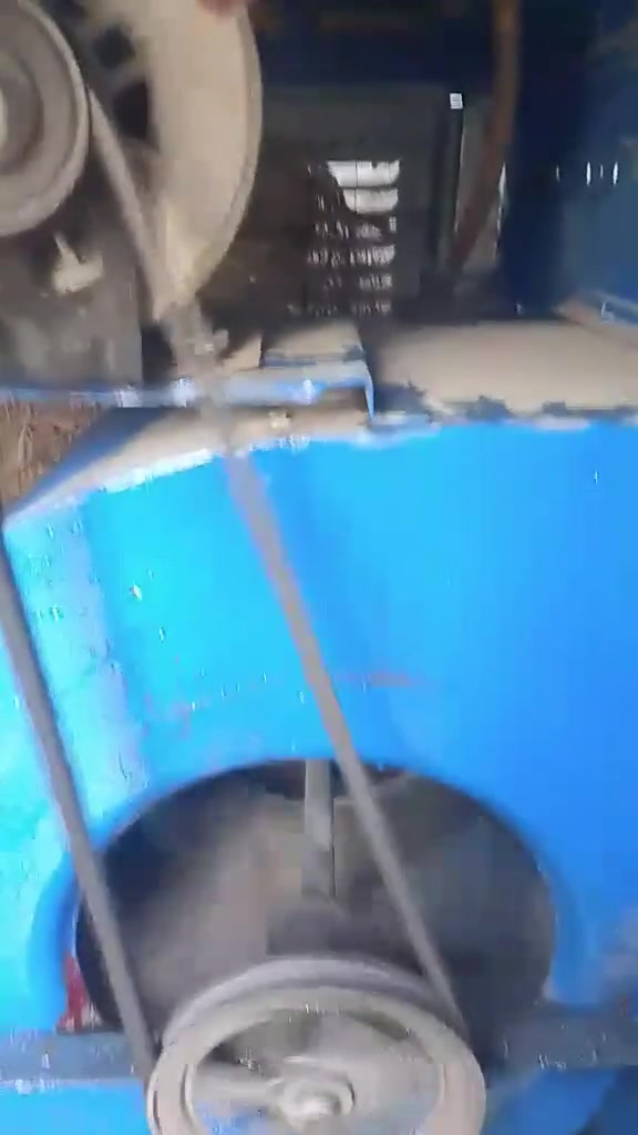 مبرده للبيع سعره ١٠٠ الف  نهايته ٨٥ الف قفل ما يفيدك سعره لا تعامل عبر منشور  مبرده ماطور سرعتين ليف بيبان بلاستك واتر بم  جديد   تاخذه تترحملي بارده اي سؤال خابر العنوان بغداد البلديات خلف الحوم البركه وهاذه رقمي ***********أبو ياسين
