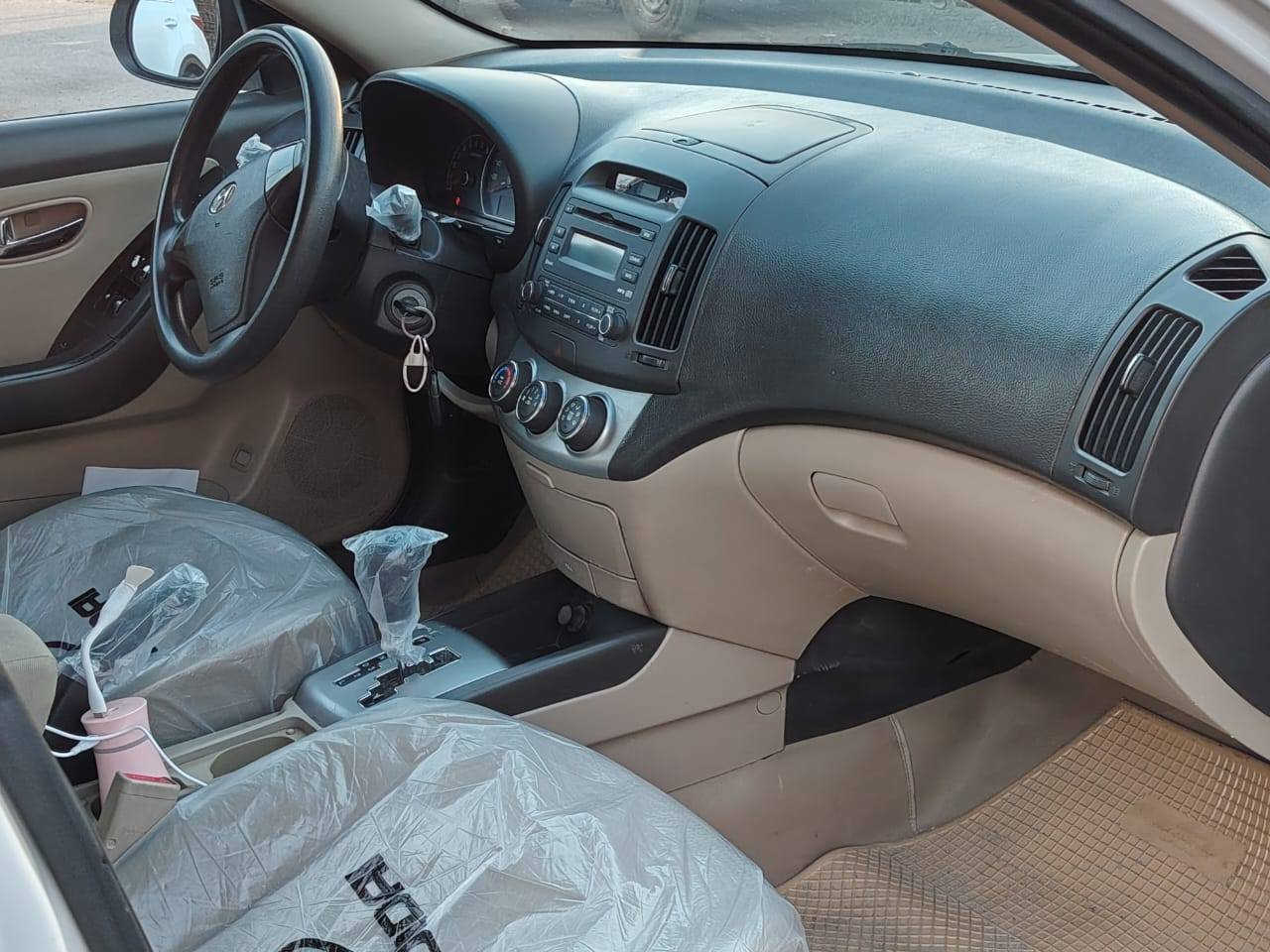 السلام عليكم ورحمة الله وبركاته 
#الانتره 2010 
رقم اربيل بسمي تحويل مباشر 
صدر جديد تخم تاير جديد 
#محرك_1600 
#تبريد_ثلج  سياره كفاله عامه ماعده بيه 5 حالوبات بل قماره 
وشخط بل جملغ لمامي مكحل صبعين وباقي كفاله سياره 
عنوان سياره بغداد بسماية  
#السعر_128 وبيه مجال


**إذا كنت صاحب هذا الإعلان وتريد حذفه لأي سبب، رجاءا أرسل رسالة إلى الدعم الفني**